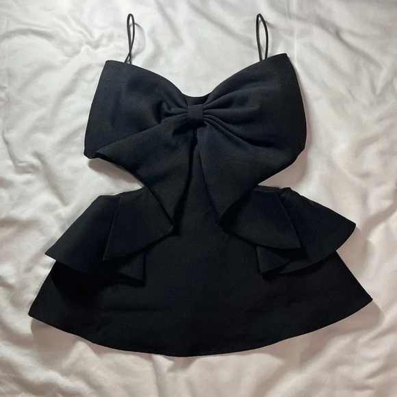 ELPIS Women's Black Tank with Side Cutout and Large Bow NWT | Size S - Picture 1 of 7